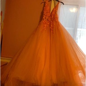 Ball gown , wedding dress , prom dress